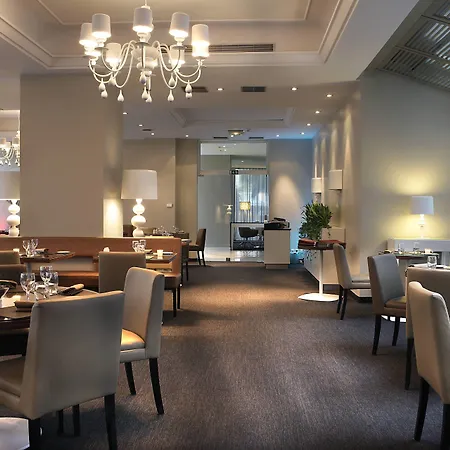 Ac By Marriott Ambassadeur Antibes - Les Pins فندق 4*