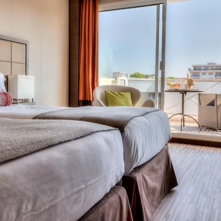 فندق Ac By Marriott Ambassadeur Antibes - Les Pins جوان ليه باه