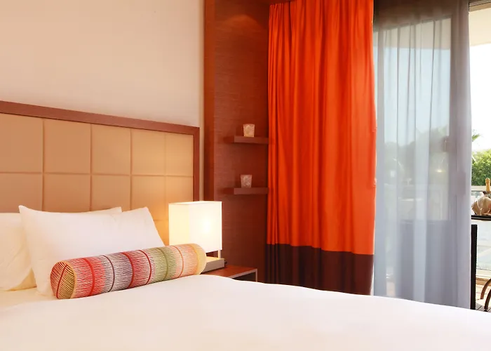 Hotel Ac By Marriott Ambassadeur Antibes - Les Pins