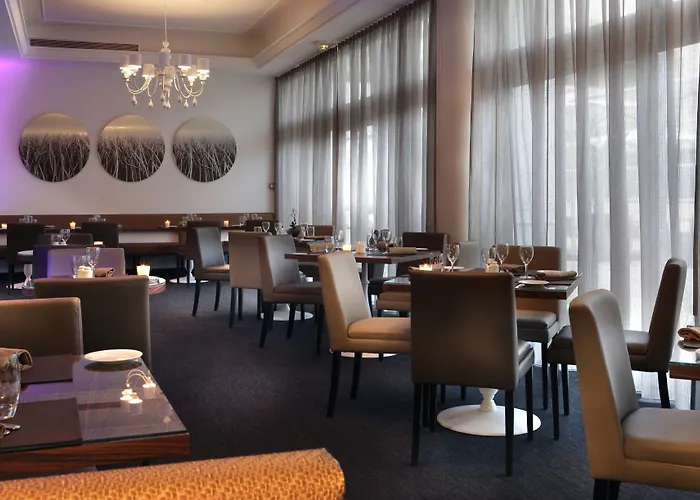 Ac By Marriott Ambassadeur Antibes - Les Pins 4* Juan-les-Pins