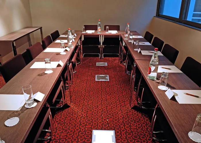 Hotel Ac By Marriott Ambassadeur Antibes - Les Pins 4*