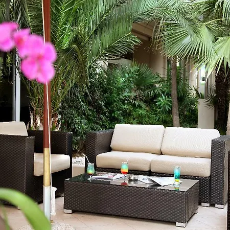 Ac By Marriott Ambassadeur Antibes - Les Pins Juan-les-Pins