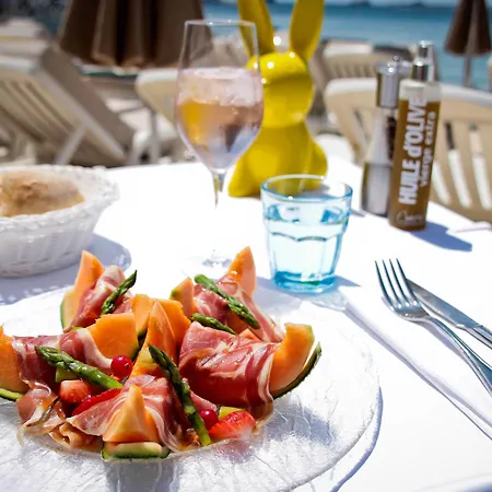 호텔 Ac By Marriott Ambassadeur Antibes - Les Pins 4*