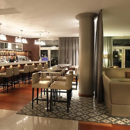 Ac By Marriott Ambassadeur Antibes - Les Pins 호텔 주앙레핑