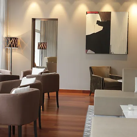 Ac By Marriott Ambassadeur Antibes - Les Pins Hotell