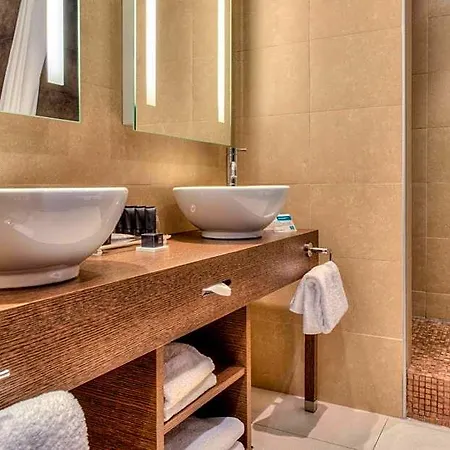 Ac By Marriott Ambassadeur Antibes - Les Pins 4*