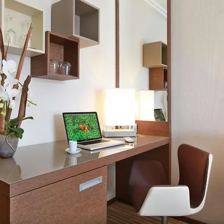 Ac By Marriott Ambassadeur Antibes - Les Pins 4* Juan-les-Pins