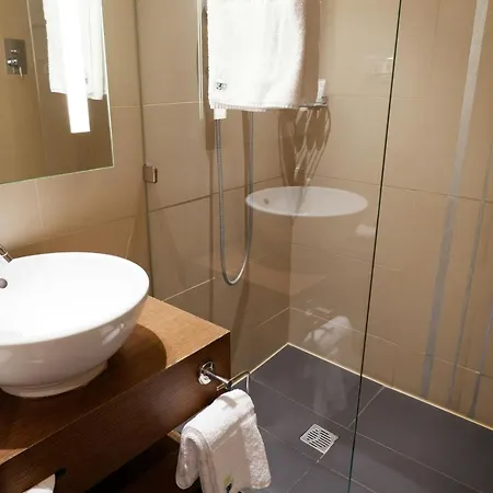 Ac By Marriott Ambassadeur Antibes - Les Pins Szálloda