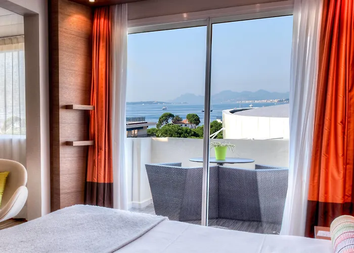 Hotel Ac By Marriott Ambassadeur Antibes - Les Pins Juan-les-Pins