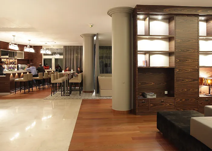 Hotel Ac By Marriott Ambassadeur Antibes - Les Pins 4*