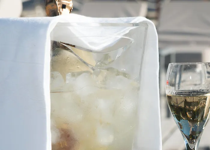 Hotel Ac By Marriott Ambassadeur Antibes - Les Pins